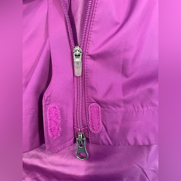 Nike Jacket Womens SZ Med Purple Storm Fit Windbreaker Lightweight Stormfly - Picture 4 of 8